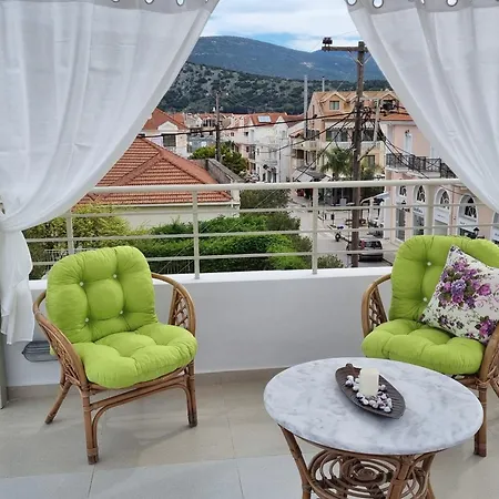 Bella Bianca , 200m From Square דירה *