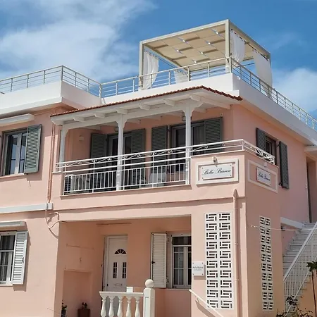 Bella Bianca , 200m From Square Apartment