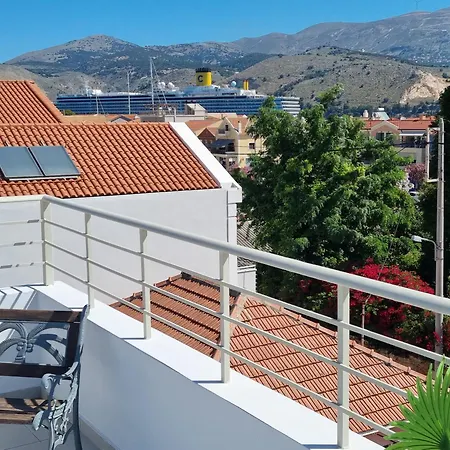 Bella Bianca , 200m From Square *