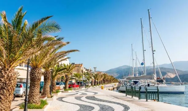 Bella Bianca , 200m From Square Αργοστόλι