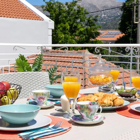 Bella Bianca , 200m From Square Argostoli (Kefalonia)