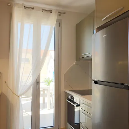 Bella Bianca , 200m From Square * Argostoli (Kefalonia)